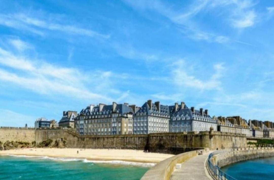 Maison Entre Dinan Et Dinard Ferienhaus *